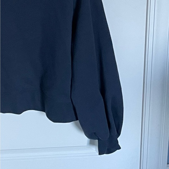 Richer Poorer Navy Blue Recycled Fleece Cropped Sweatshirt - 35372 - Picture 8 of 15